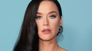 Atriz de Batwoman acusa Katy Perry de agressão sexual; entenda