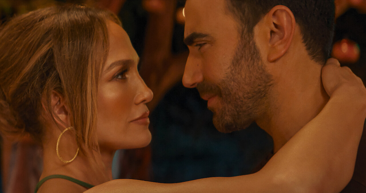 ‘Paixão de Escritório’: Jennifer Lopez e Brett Goldstein estrelam nova comédia da Netflix