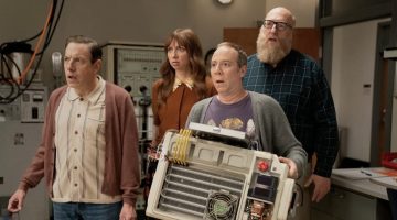 Stuart Falha em Salvar o Universo?: Spin-off de ‘The Big Bang Theory’ ganha primeiras imagens!