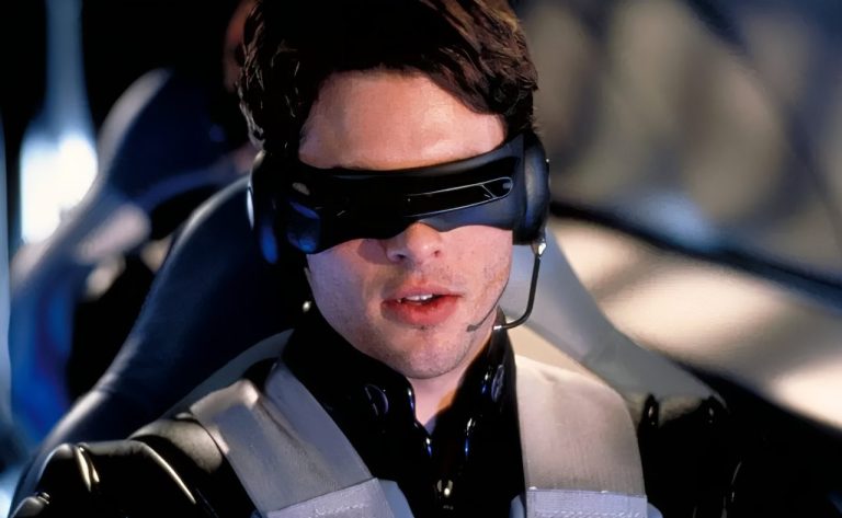 ‘Vingadores: Doutor Destino’: Ciclope faz mistério (ou tenta) sobre o personagem importante no novo filme