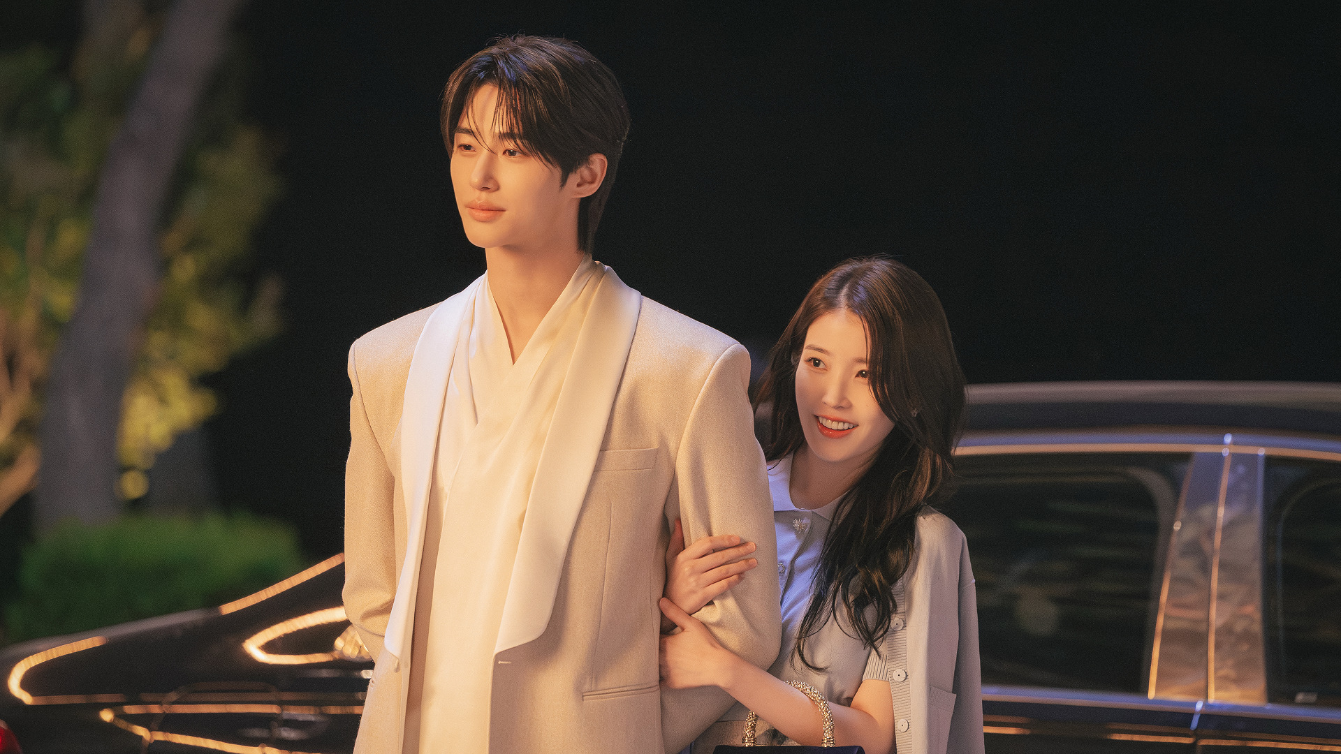 ‘A Coroa Perfeita’: K-drama com a cantora IU vira o maior fenômeno global