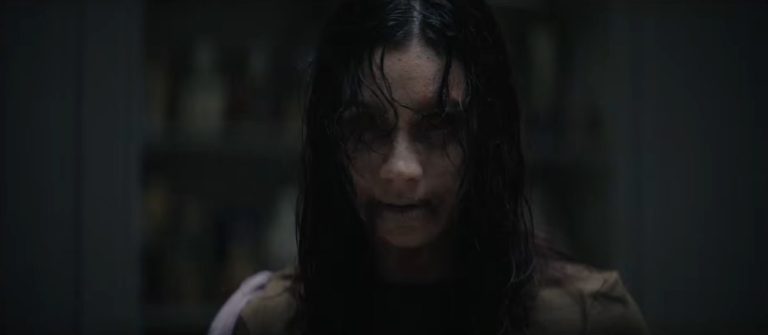 O caos está de volta: ‘A Morte do Demônio: Em Chamas’ promete carnificina; assista o trailer