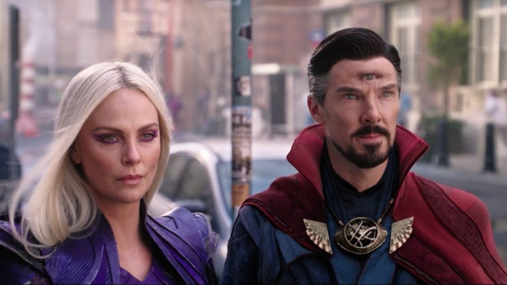 Charlize Theron fala sobre possível retorno em “Vingadores: Doomsday”