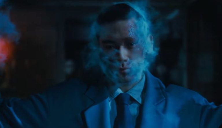 ‘Vapor Humano’: Netflix revela teaser impressionante de remake; assista