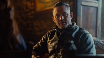 Tom Hardy surta e é demitido de Terra da Máfia antes de 2ª temporada