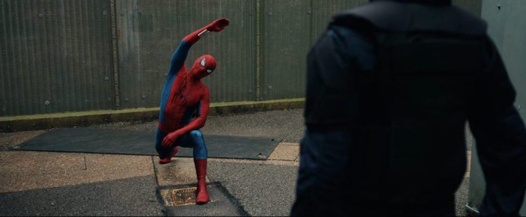 Tom Holland provoca sobre vilão de Homem-Aranha: Um Novo Dia