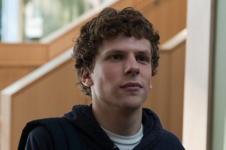 ‘A Rede Social’: Eisenberg explica ausência em sequência