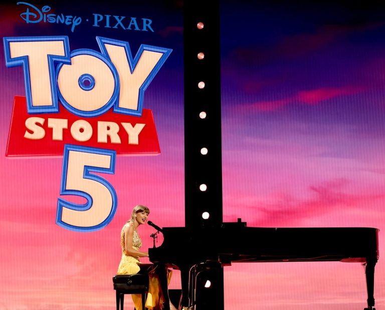 Taylor Swift revela bastidores de música para ‘Toy Story 5’