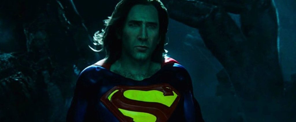 É sério? Tem referência ao Superman de Nicolas Cage em Supergirl?