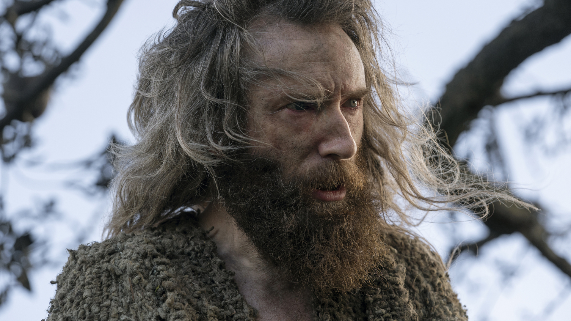 Anéis de Poder mostra novo Gandalf em cartaz da Comic-Con