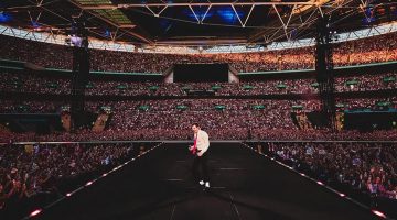 Harry Styles quebra recorde mundial com maratona histórica de shows no Estádio de Wembley