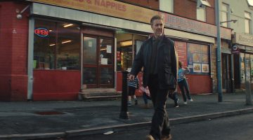 Criador de ‘Black Mirror’ revela nova série policial com trocadilho no título