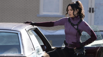 Hailee Steinfeld fala de ‘Enfeitiçadas’, o novo filme mágico da Disney