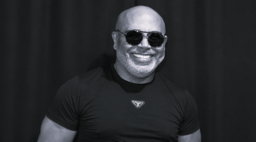 Morre Rick, da dupla Rick & Renner, aos 59 anos em acidente de helicóptero em SC