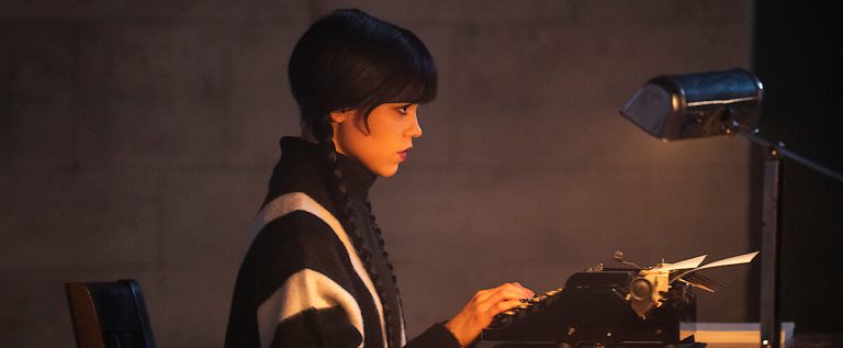 ‘Wandinha’: filmagens da 3ª temporada terminam e estreia fica para 2027