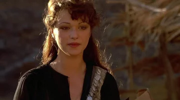 A Múmia 4: fotos do set revelam Rachel Weisz como Evelyn Carnahan