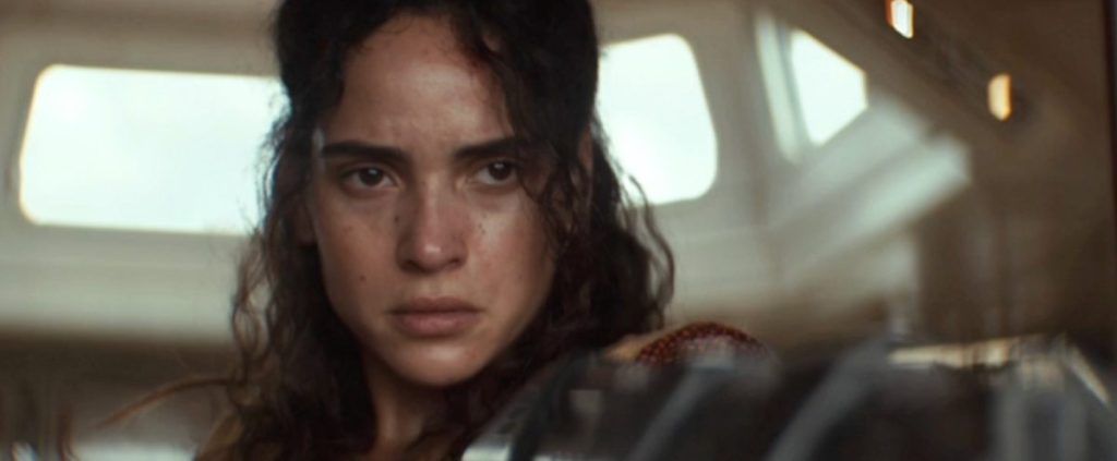 Adria Arjona comenta seu papel misterioso no DCU