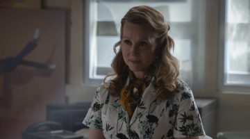 Lanternas: quem é a personagem de Laura Linney?
